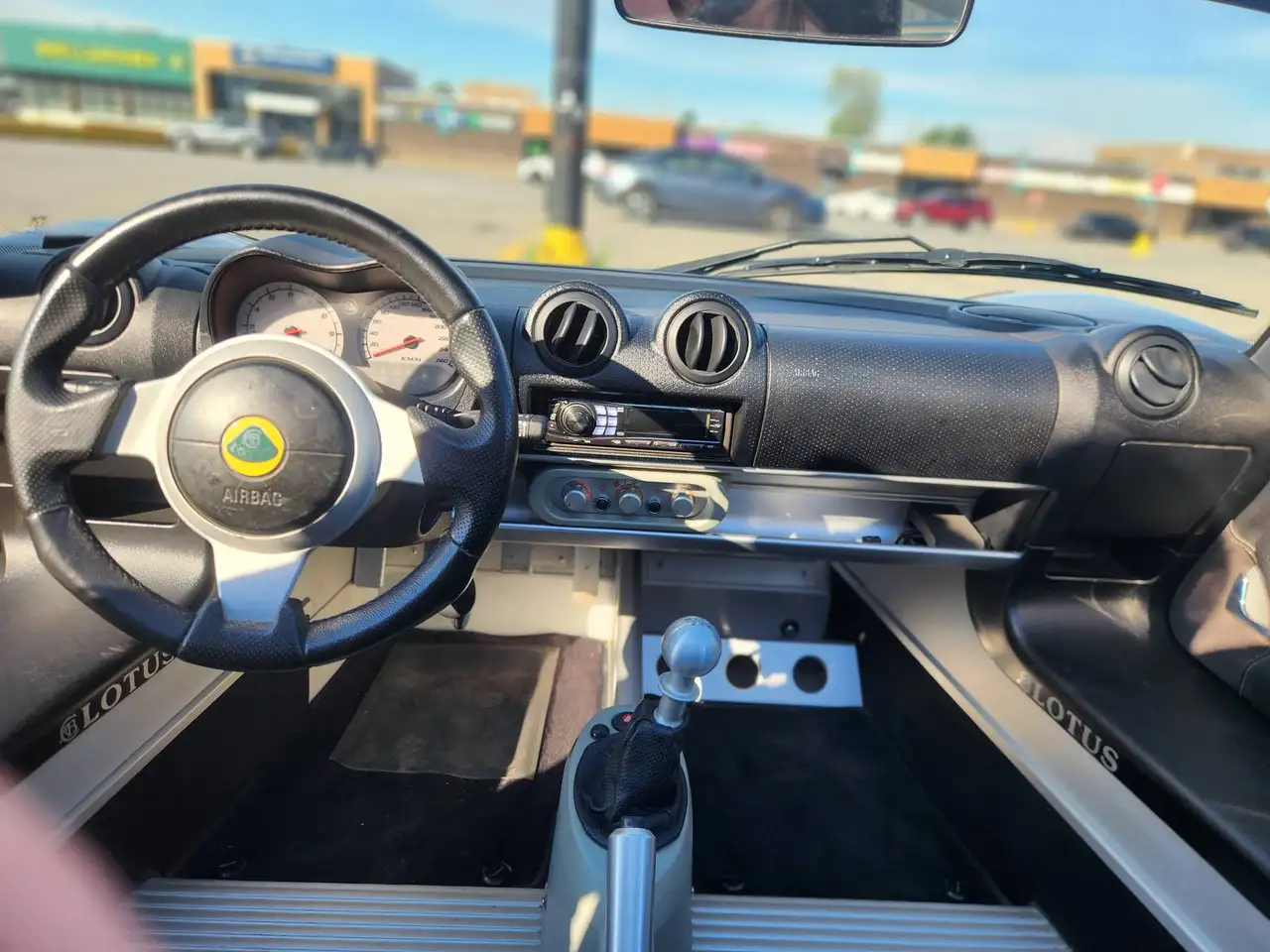 Lotus Elise снимка Lotus Elise