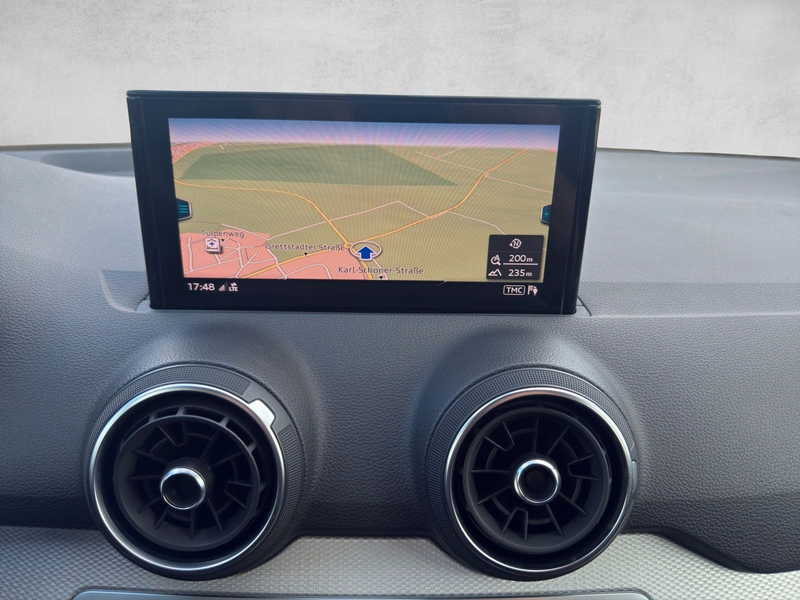 Audi Q2 35 TFSI basis 7-Gang S tronic|Kamera|Navi|LED — photo 22