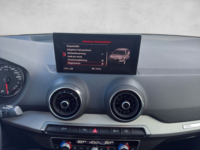 Audi Q2 35 TFSI basis 7-Gang S tronic|Kamera|Navi|LED — photo 25