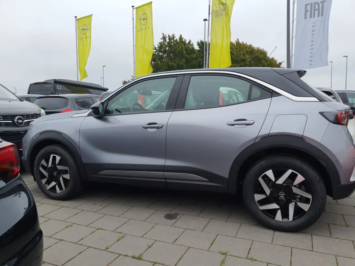 Opel Mokka e Elegance *Navi/Sitzheizung/Kamera/11kW* Grey - 2