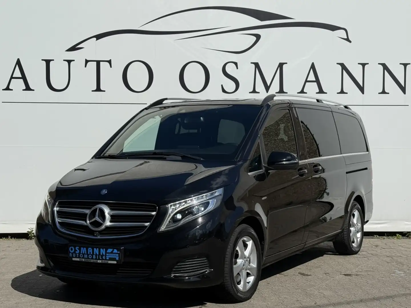 Mercedes-Benz V 250 d lang 7G-TRONIC Avantgarde Edition Schwarz - 1