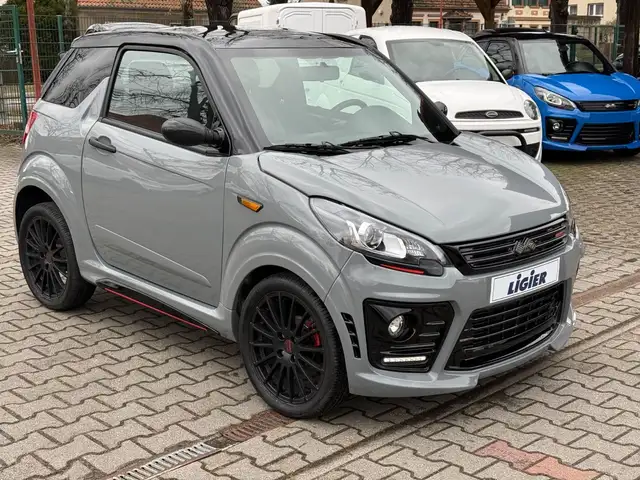 Ligier JS 50 DCI Ultimate Servo 45 KM/H Mopedauto