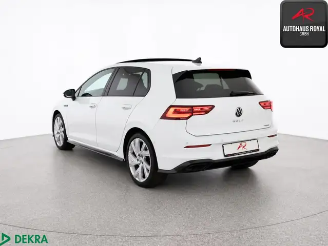 Volkswagen Golf view 3
