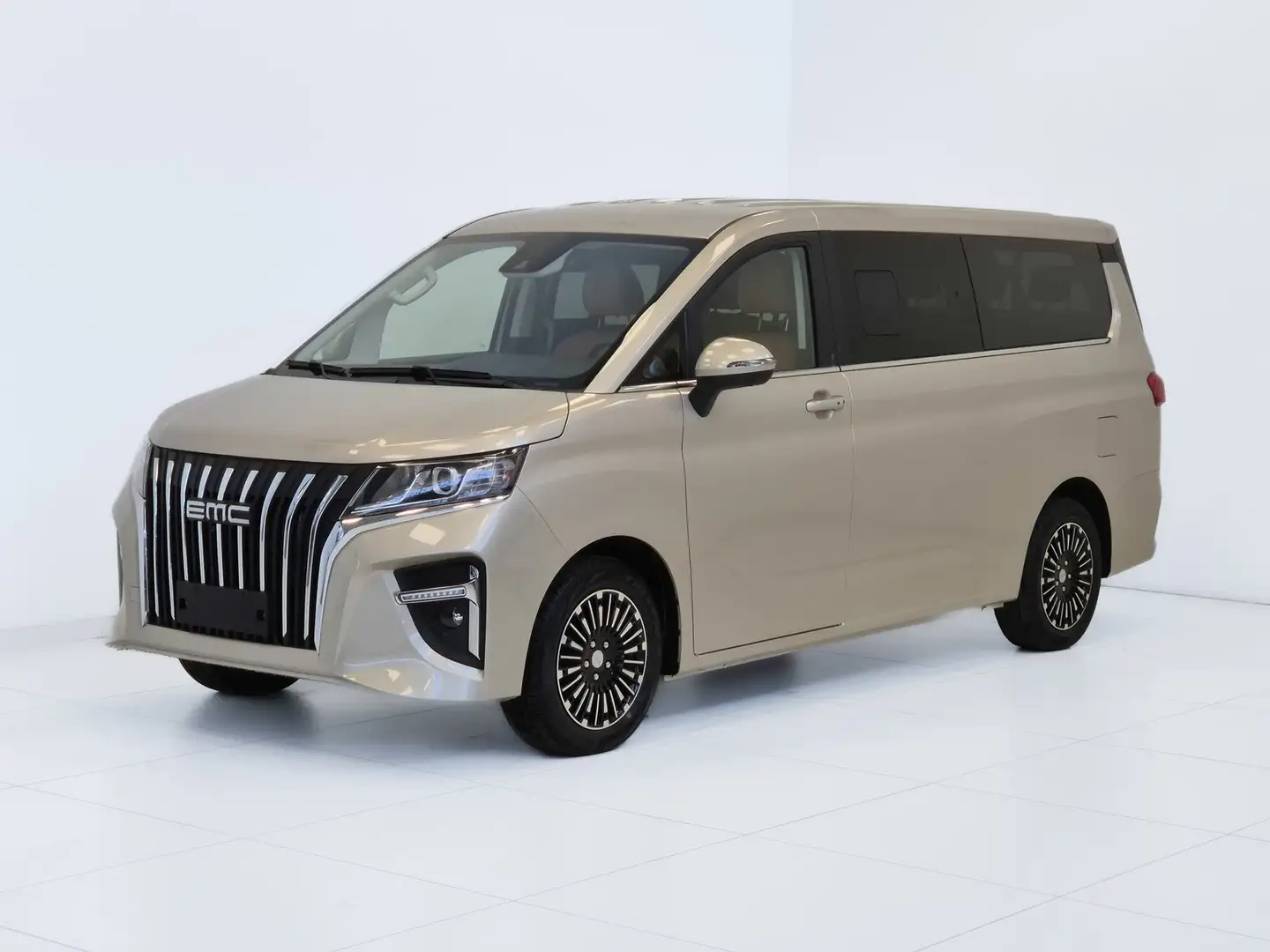 EMC NOVE 2.0 133CV 8AT 9 POSTI - 1