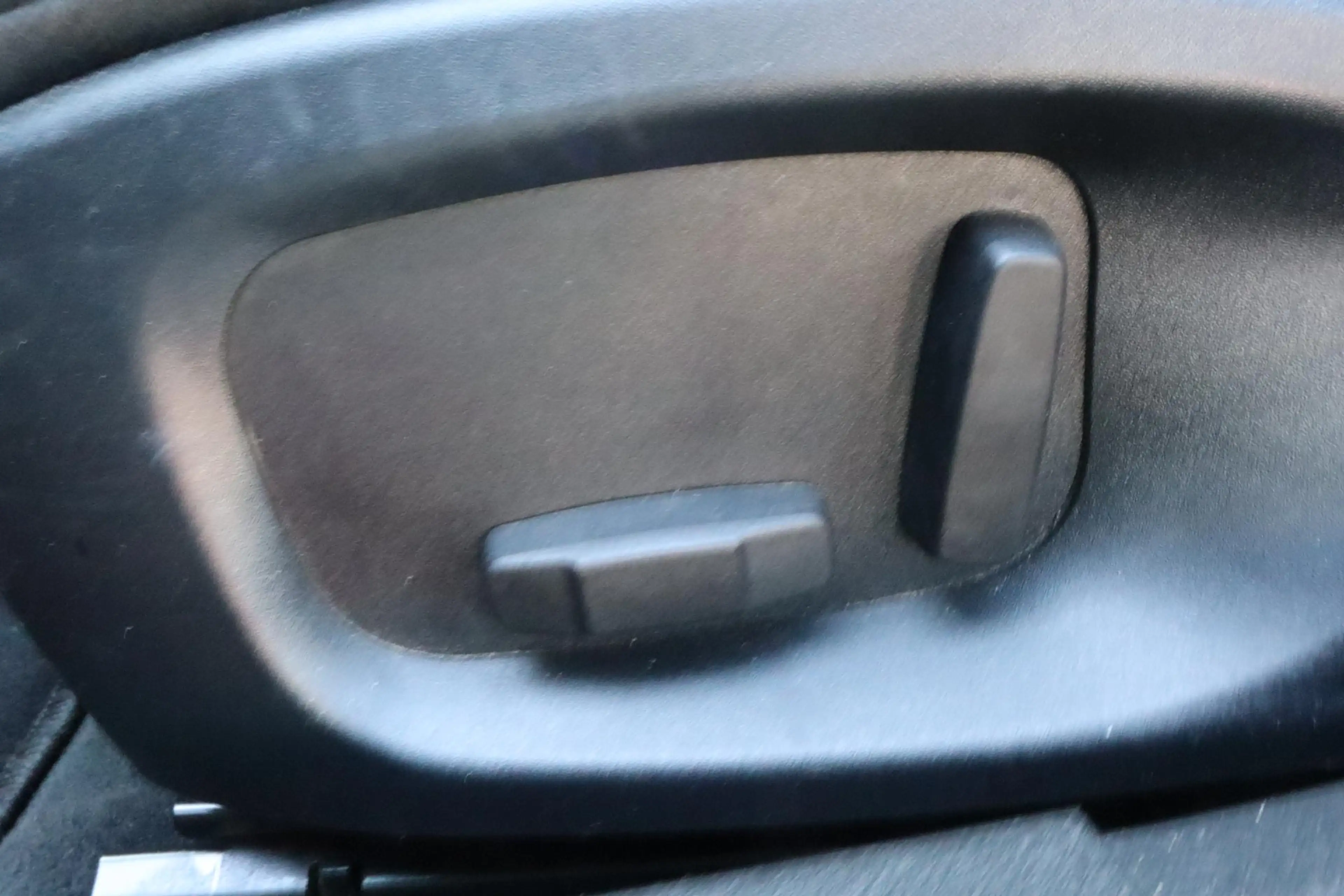 Jaguar XE 2.0 D Portfolio | Navigatie | Leder | Climate cont — photo 27