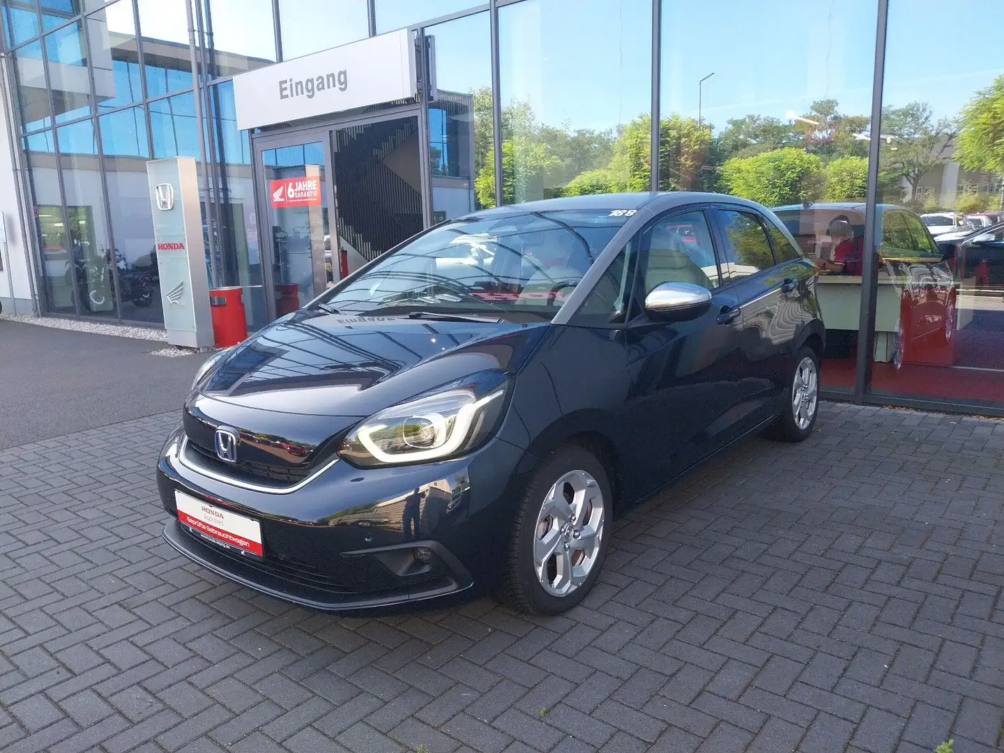 Honda Jazz 1.5 i-MMD Hybrid Executive Blau - 2