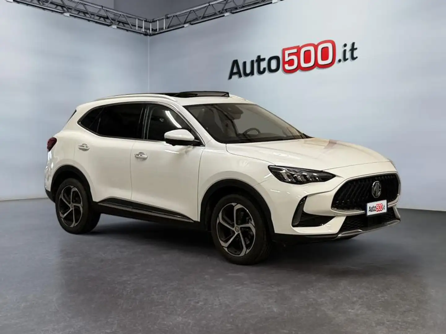 MG HS 1.5 t-gdi Luxury auto Weiß - 2