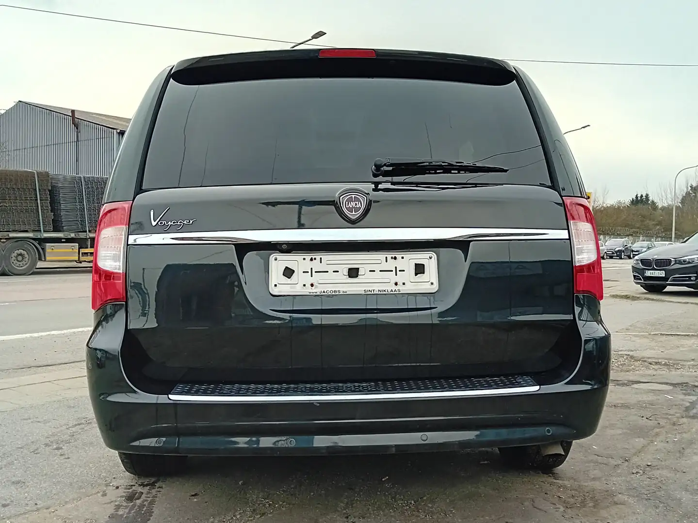 Lancia Voyager 2.8 MultiJet Zwart - 2
