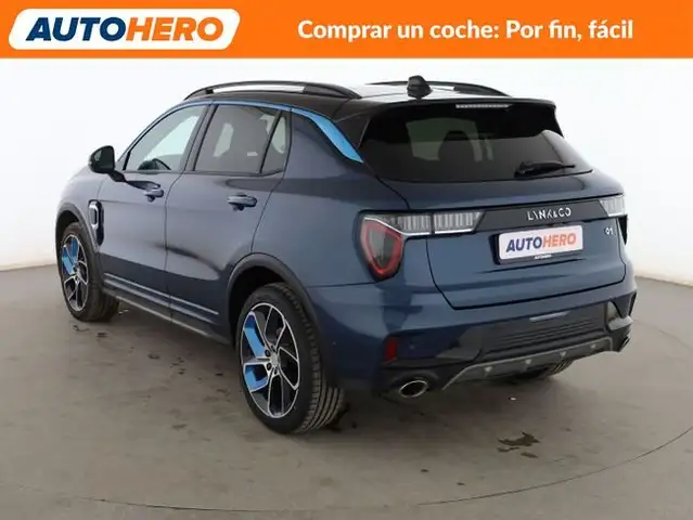 Lynk & Co 01 view 4