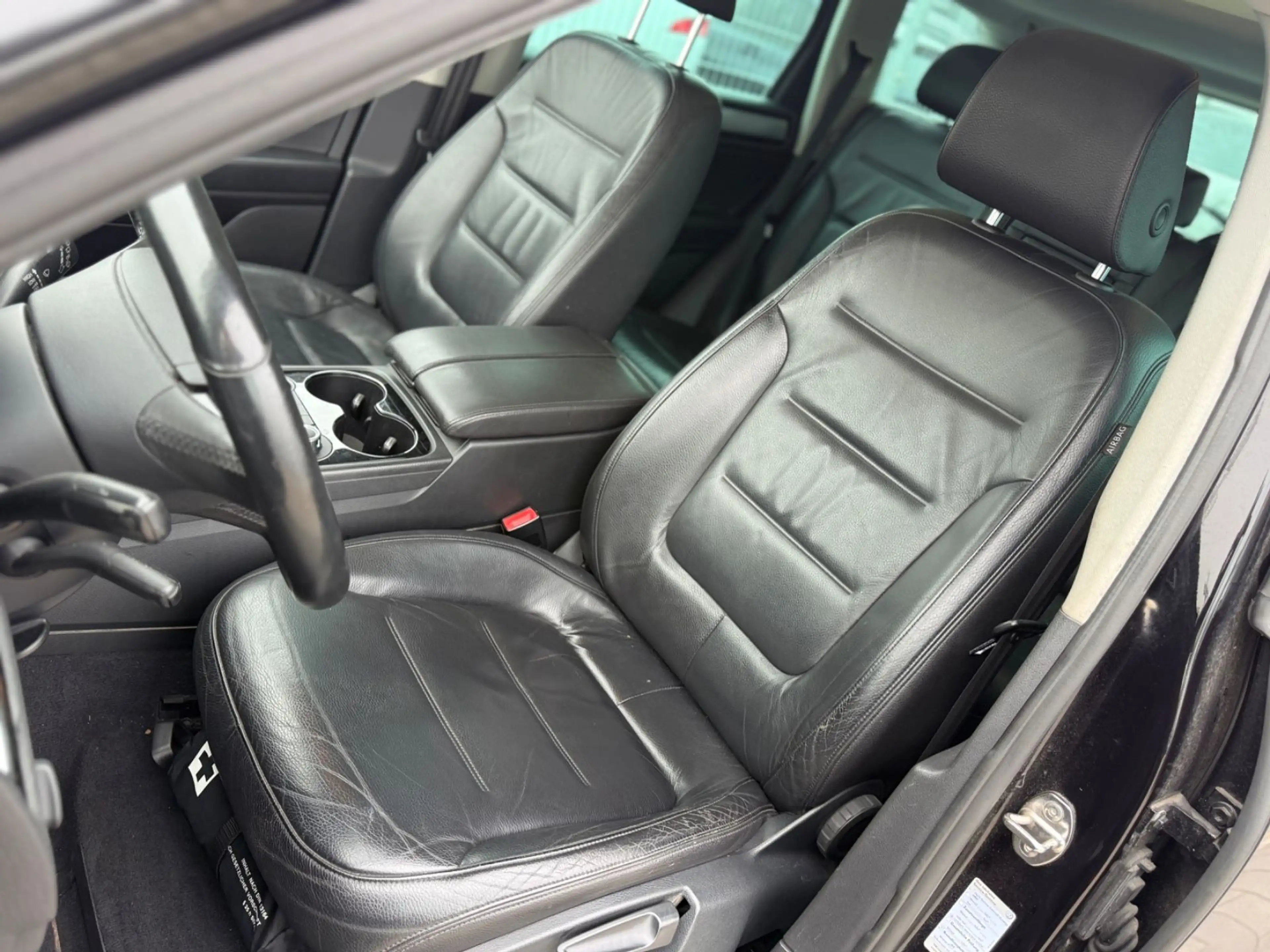 Volkswagen Touareg V6 TDI BMT/Panorama/Leder/Xenon/AHK/PDC — photo 8