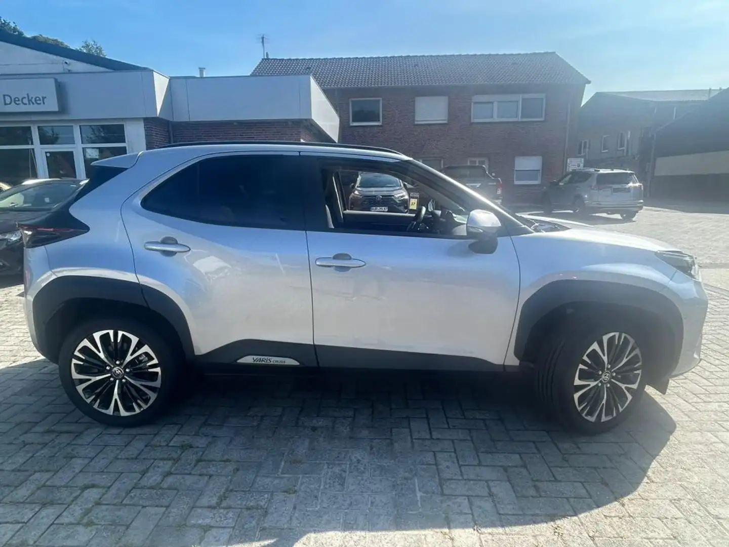 Toyota Yaris Cross Hybrid 130 1.5 VVT-i Style - 2