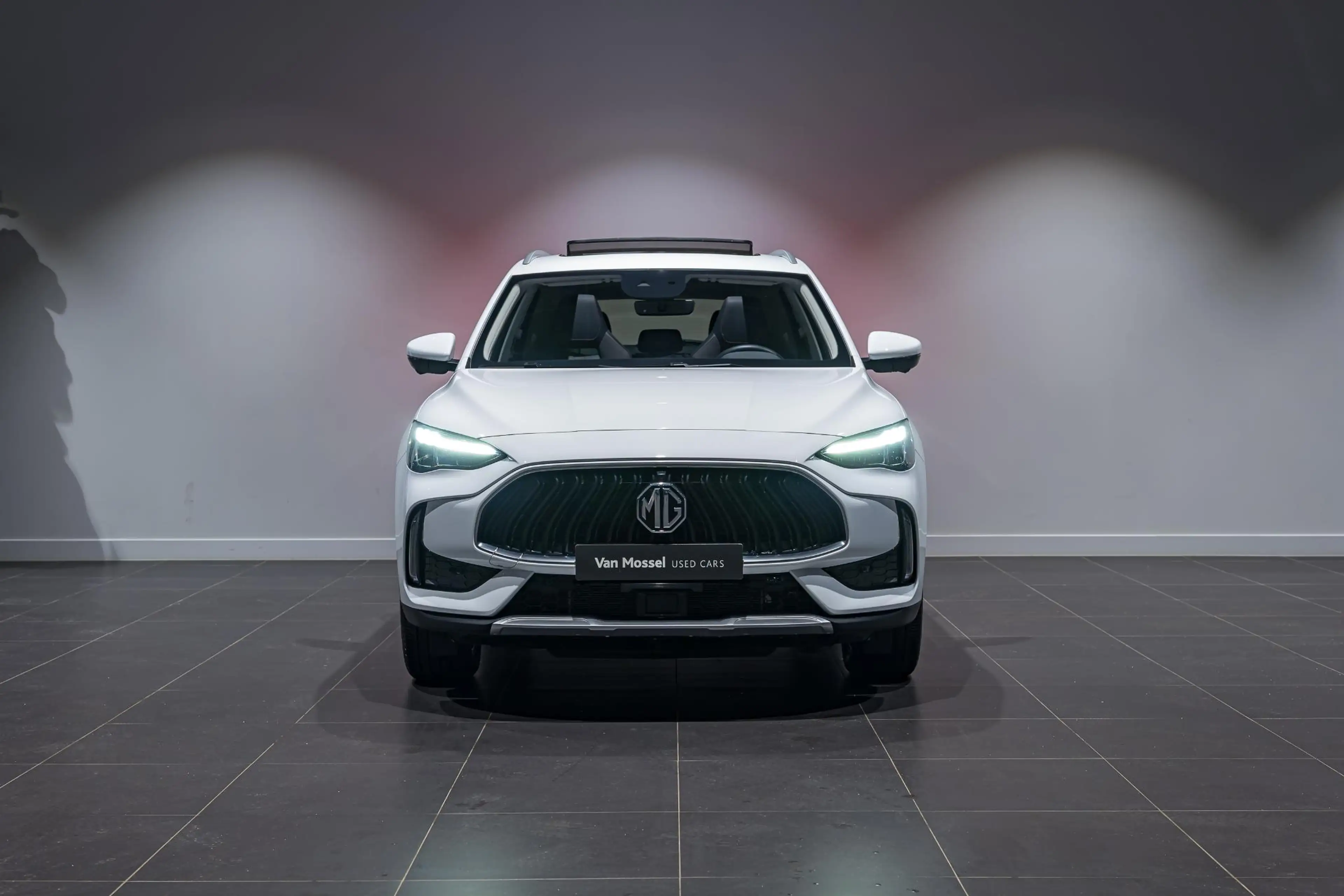 MG EHS 1.5T Luxury Plug-In Panodak | Camera | Carplay | Z — photo 2