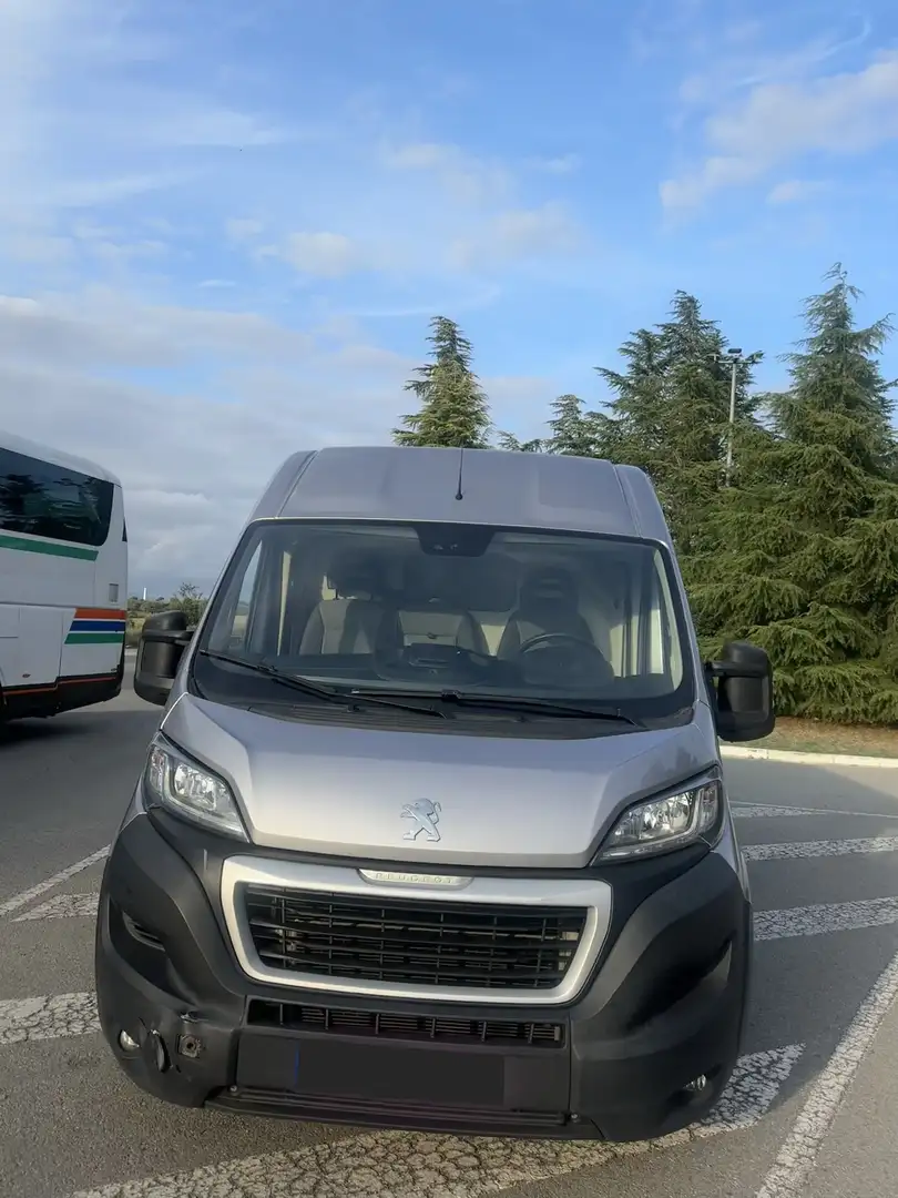 Peugeot Boxer Furgón 2.2BlueHDI 335 L3H2 S&S 140 - 2