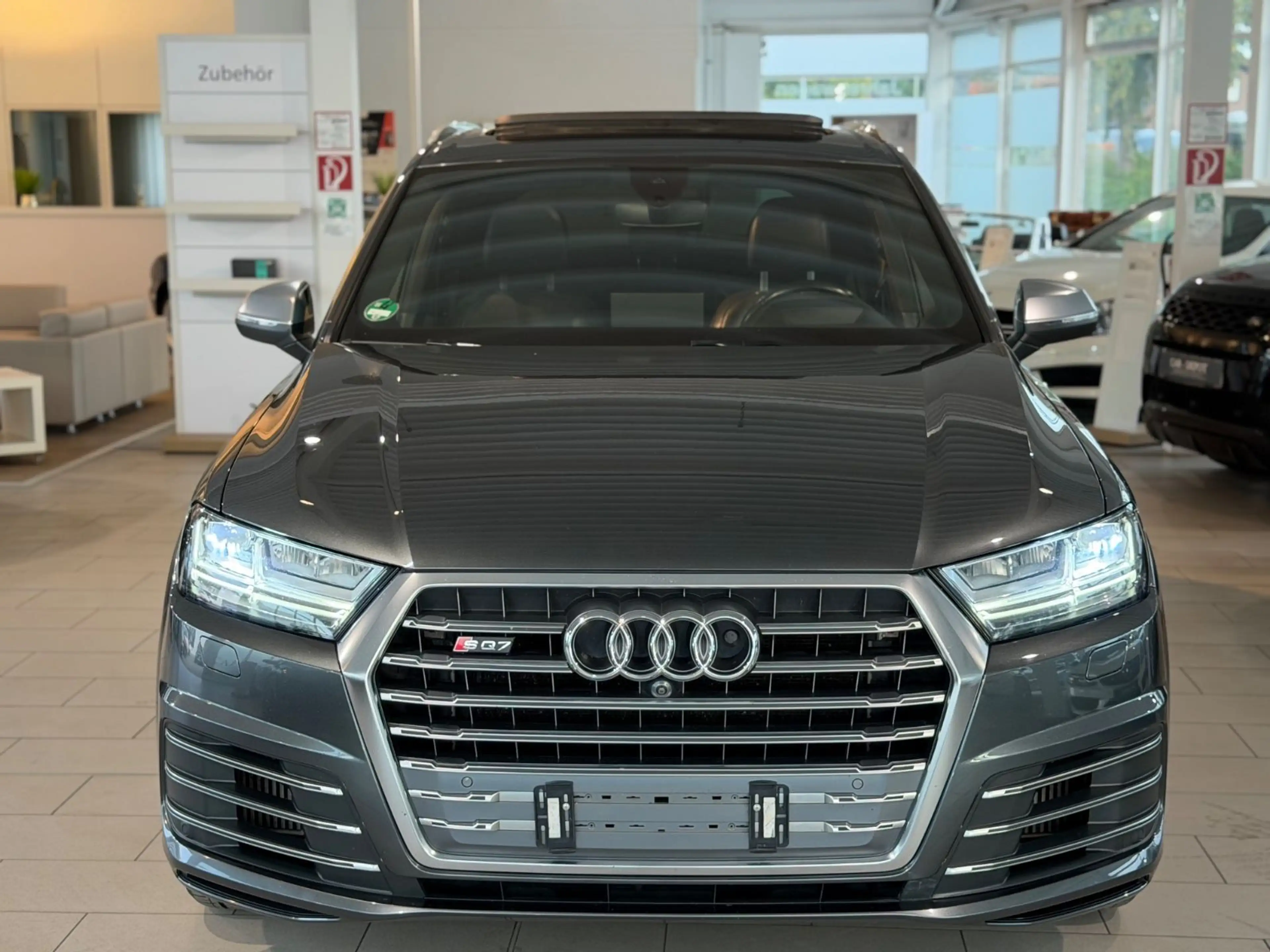 Audi SQ7 4.0 TDI quattro*MASSAGE*HEAD-UP*LED*S-DACH* — photo 8