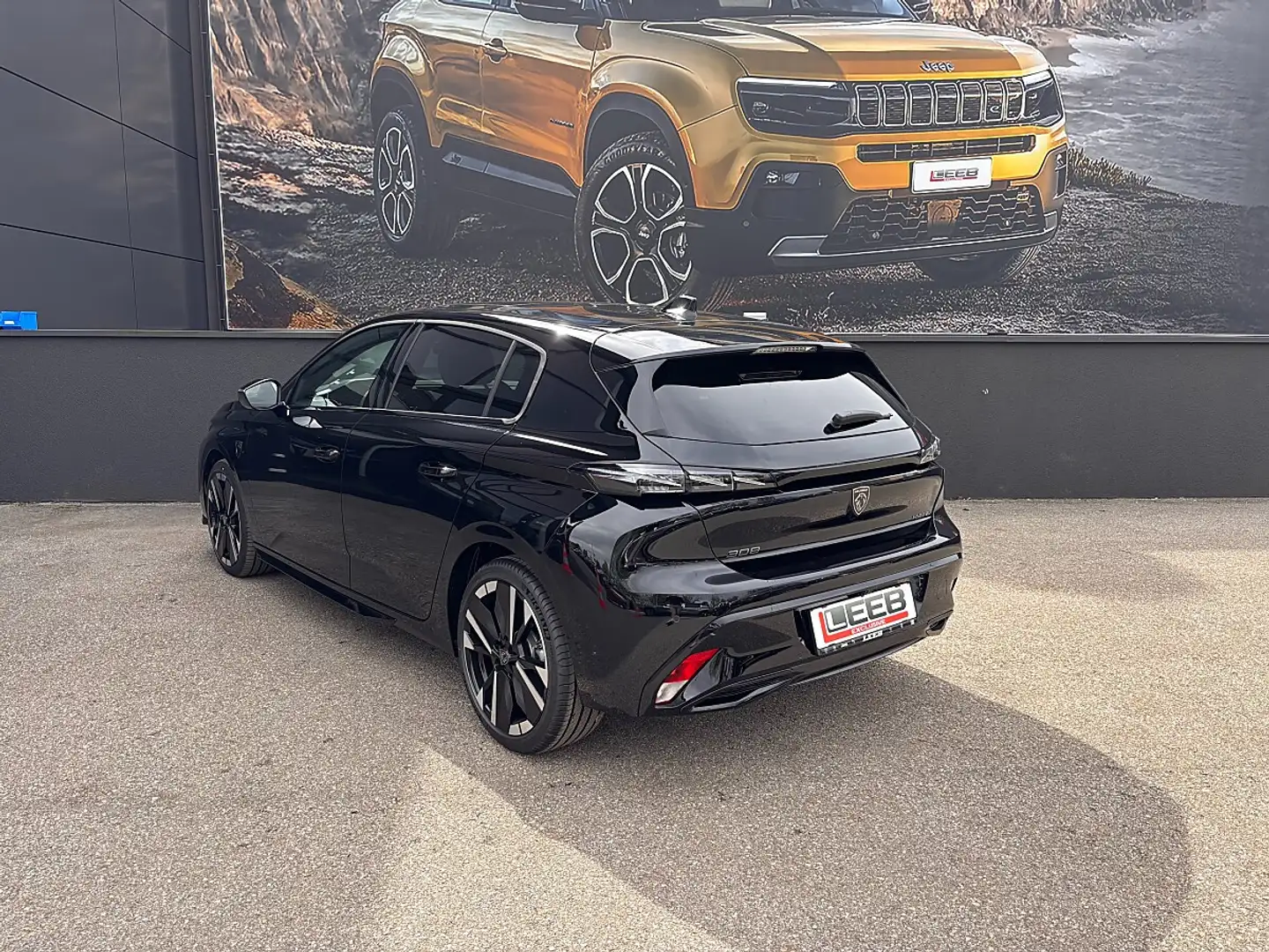 Peugeot 308 Hybrid 145 e-DSC6 GT inkl. Sensation Pack & 360... Schwarz - 2