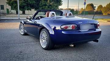 MX-5 III 2005 Roadster Coupe Roadster Coupe 2.0 Fire 6m