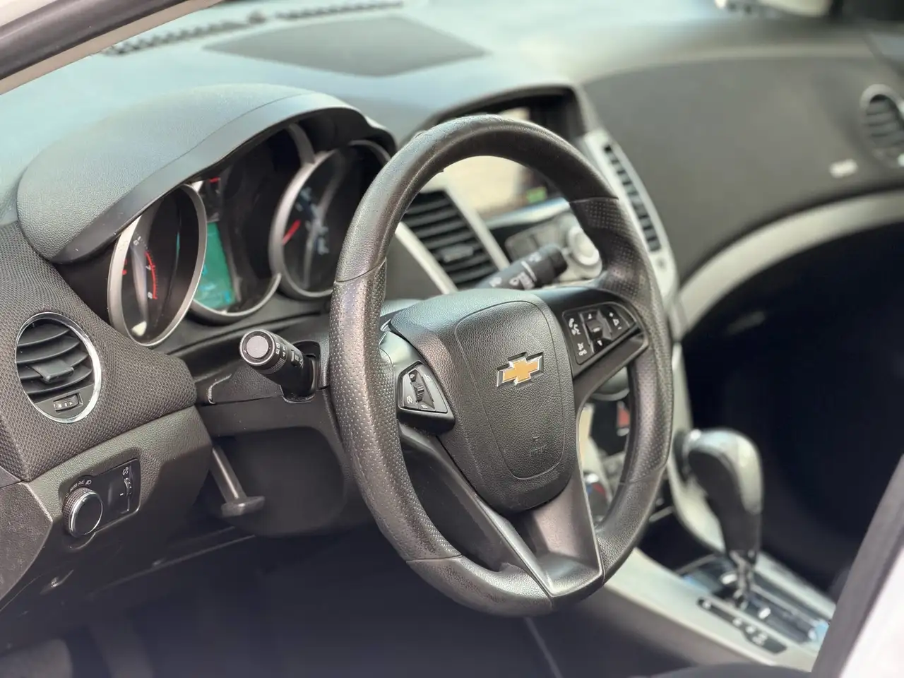 Chevrolet Cruze photo Chevrolet Cruze