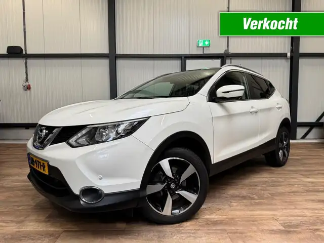 Nissan Qashqai 1.2 N-Connecta / AUTOMAAT / PANO / CRUISE / CLIMA