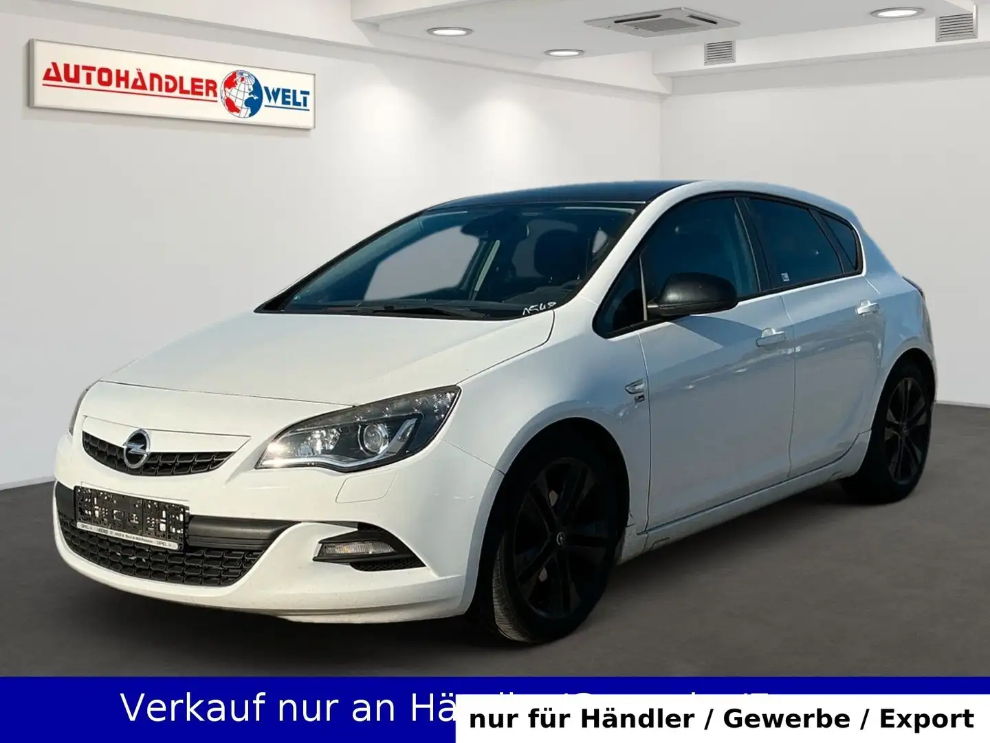 Opel Astra J Lim. 5-trg. Color Edition OPC Blanco - 1