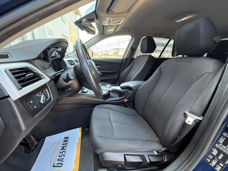 BMW 320 i xDrive Advantage LED Navi Automatik EU6 Tüv — photo 10