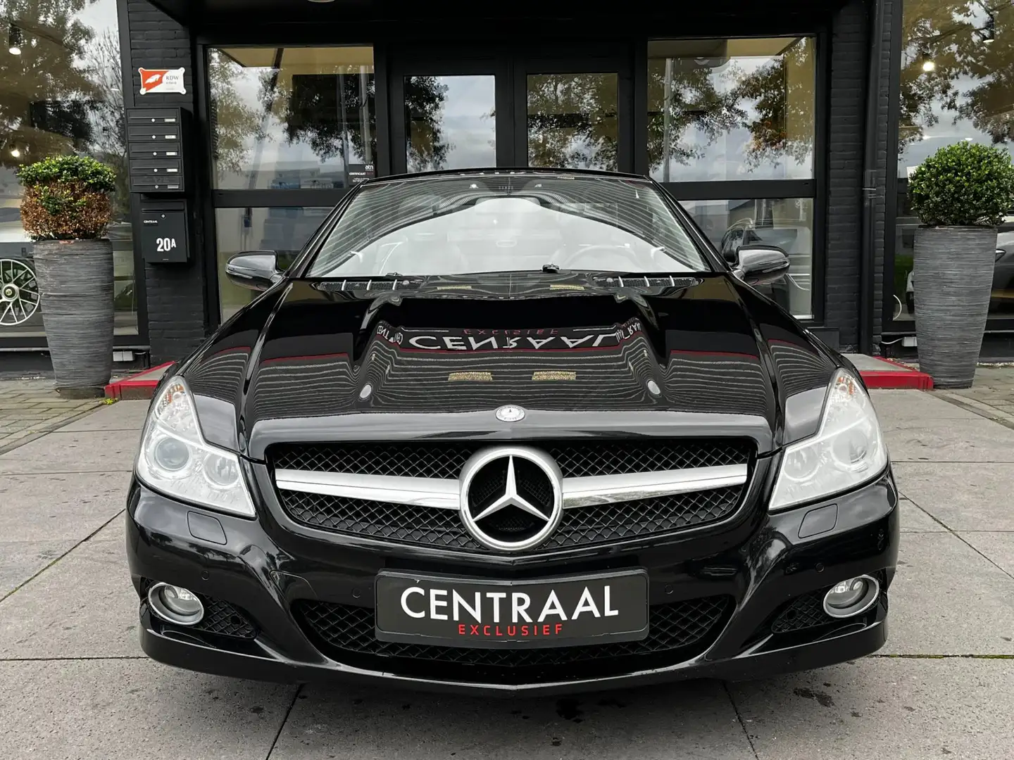 Mercedes-Benz SL 350 315PK, Navi, Airscarf, Pdc, Harman/Kardon, Memory, Negru - 2
