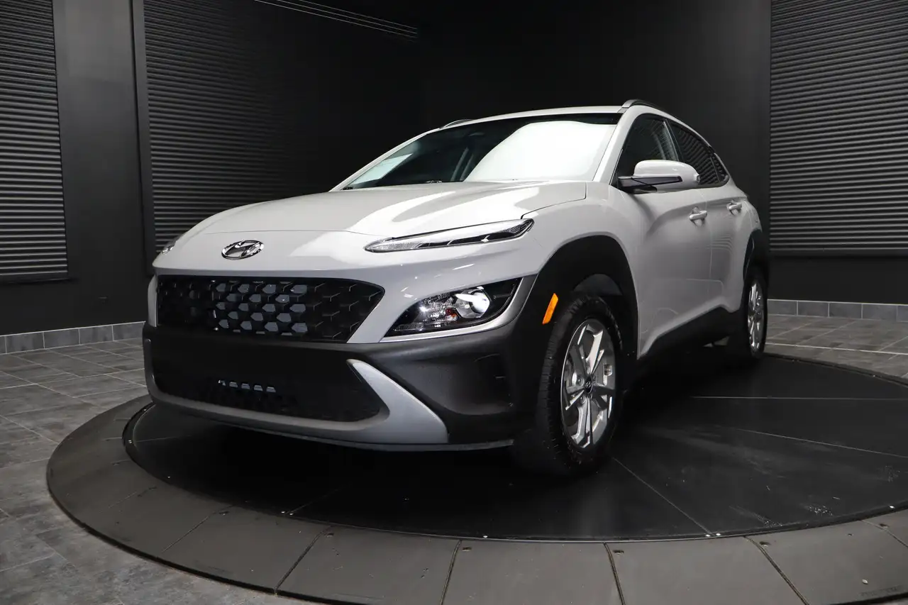 Hyundai KONA снимка Hyundai KONA