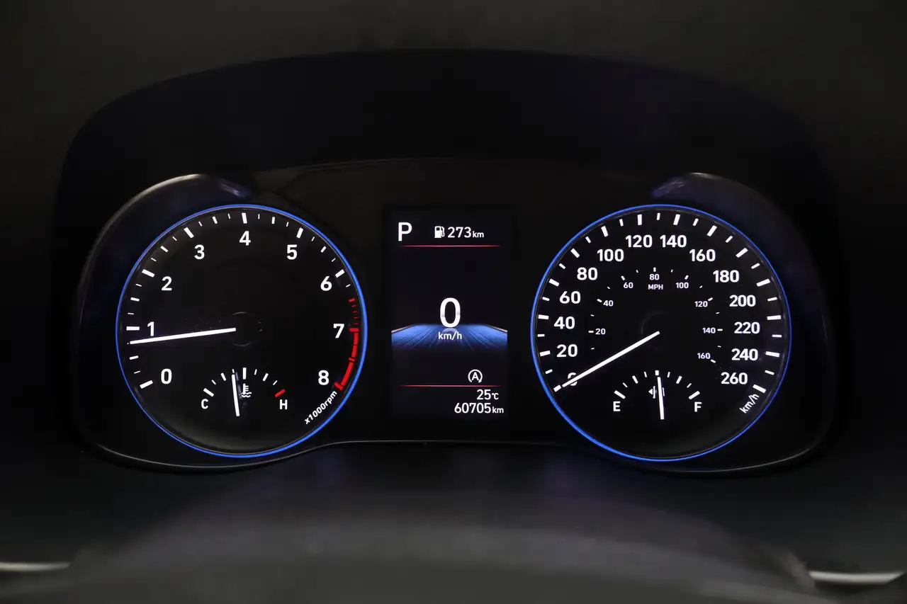 Hyundai KONA снимка Hyundai KONA