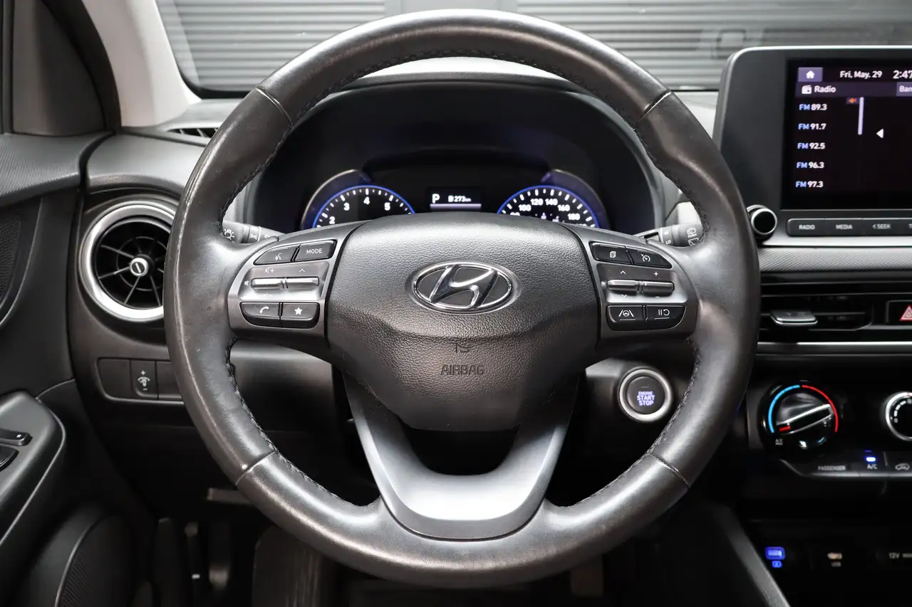Hyundai KONA снимка Hyundai KONA