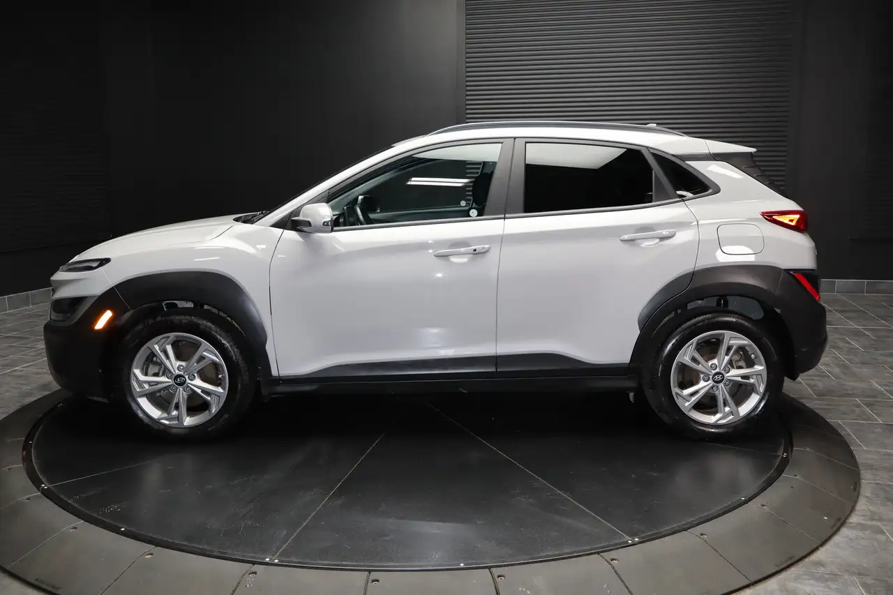 Hyundai KONA снимка Hyundai KONA