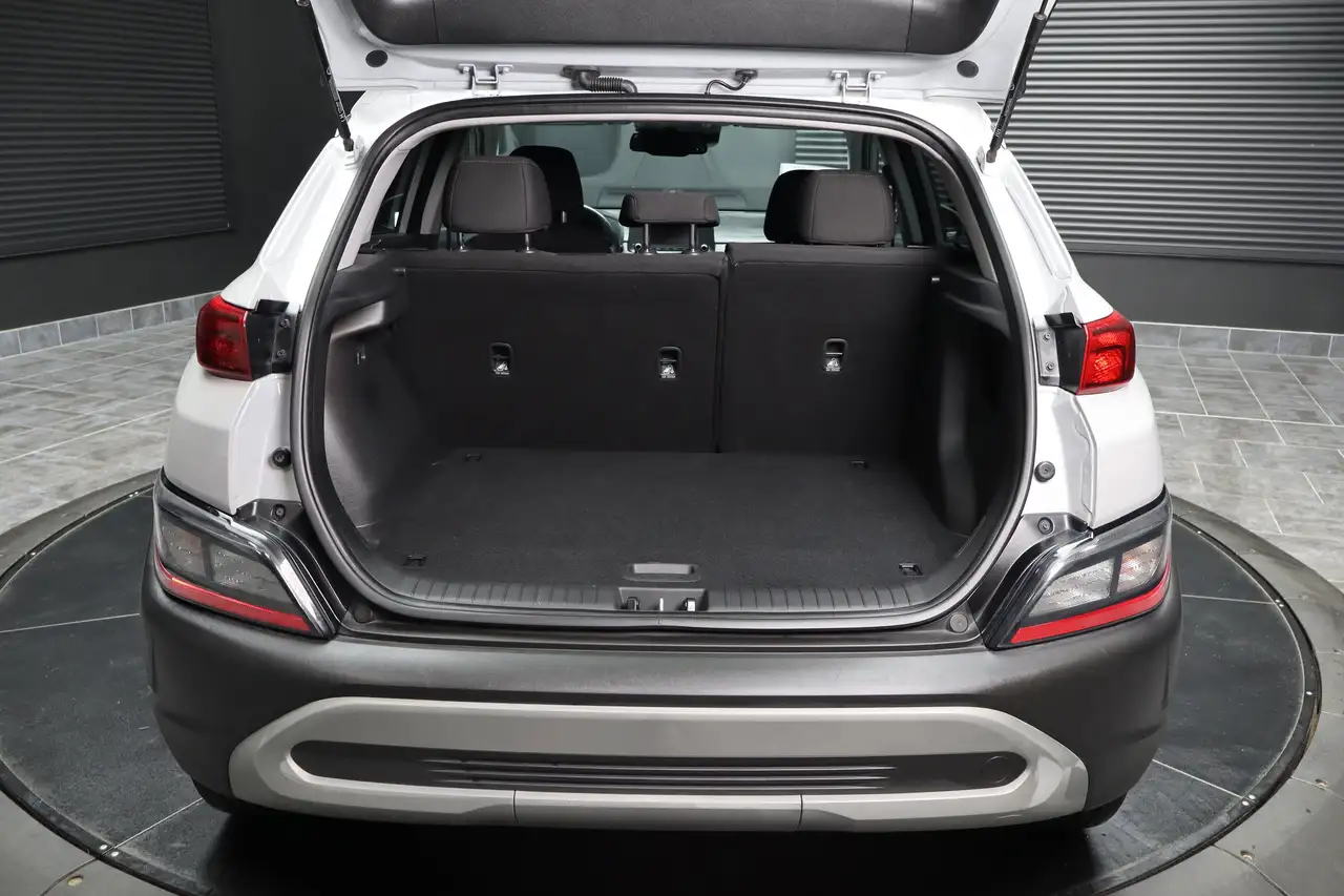 Hyundai KONA снимка Hyundai KONA