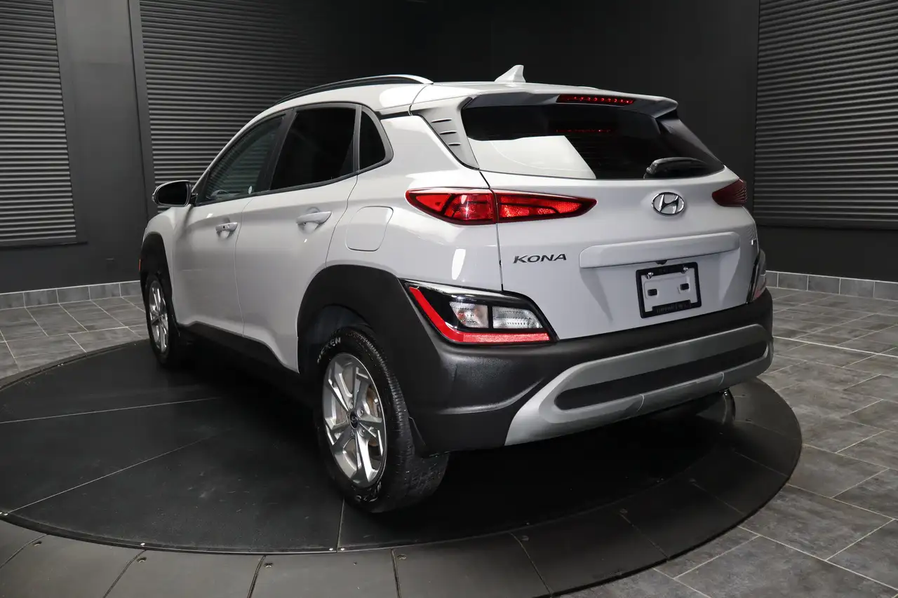 Hyundai KONA снимка Hyundai KONA