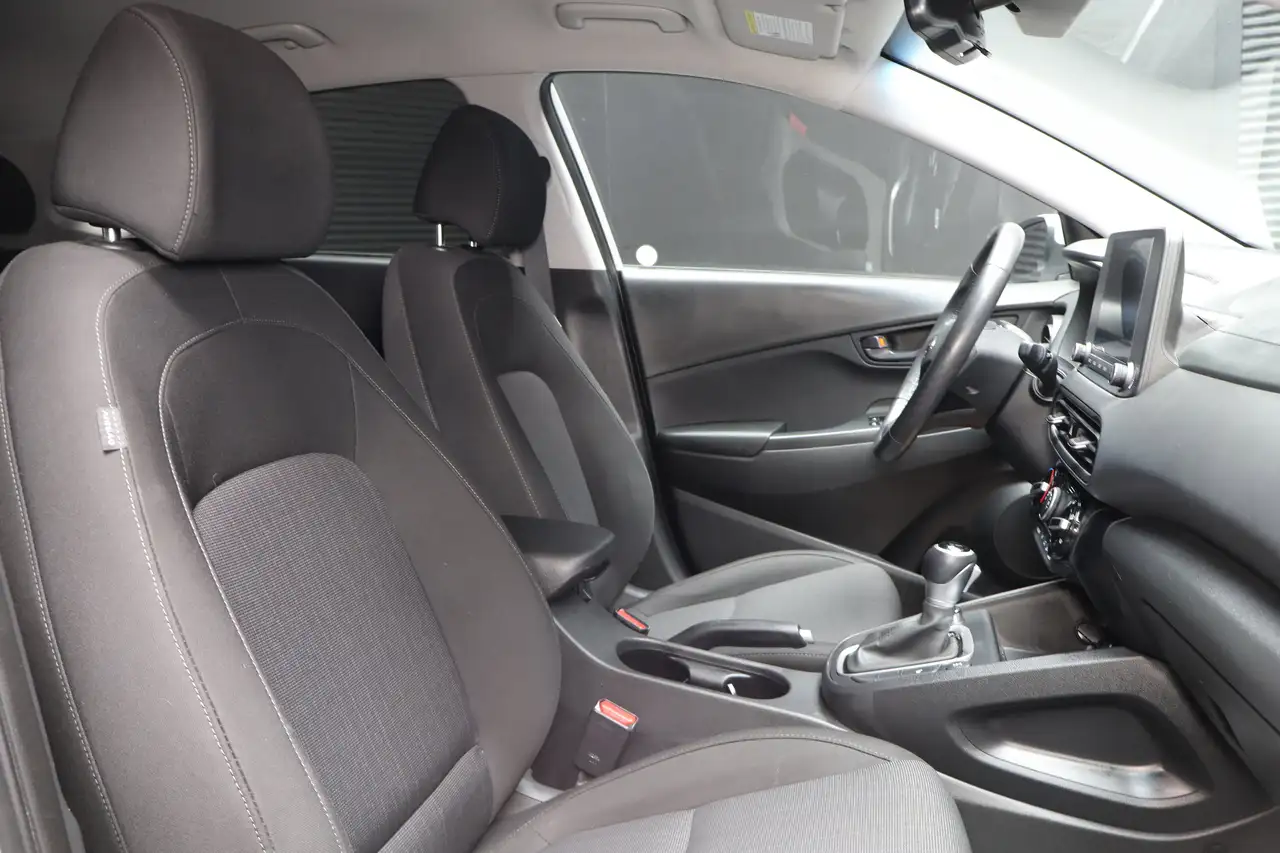 Hyundai KONA снимка Hyundai KONA