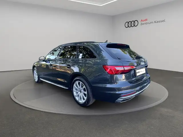 Audi A4 view 5