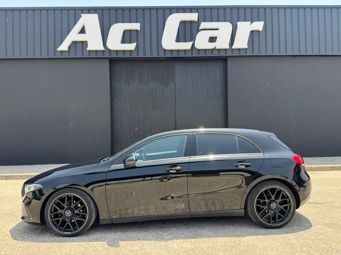 Mercedes-Benz A 180 Negro - 1