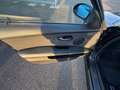 BMW 325 3 Touring 325i xDrive Schwarz - thumbnail 19