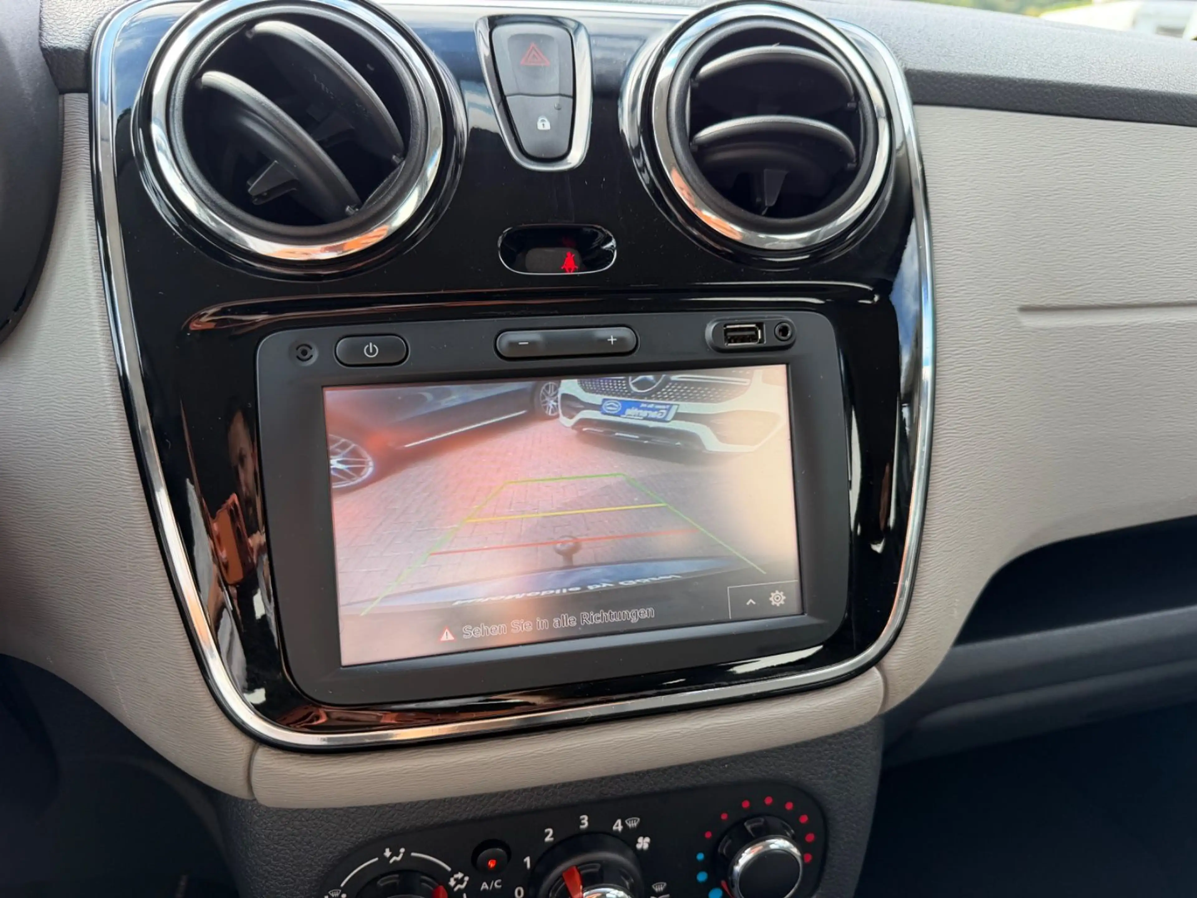 Dacia Lodgy Laureate *2. Hand *Kamera *AHK *Klima — photo 14