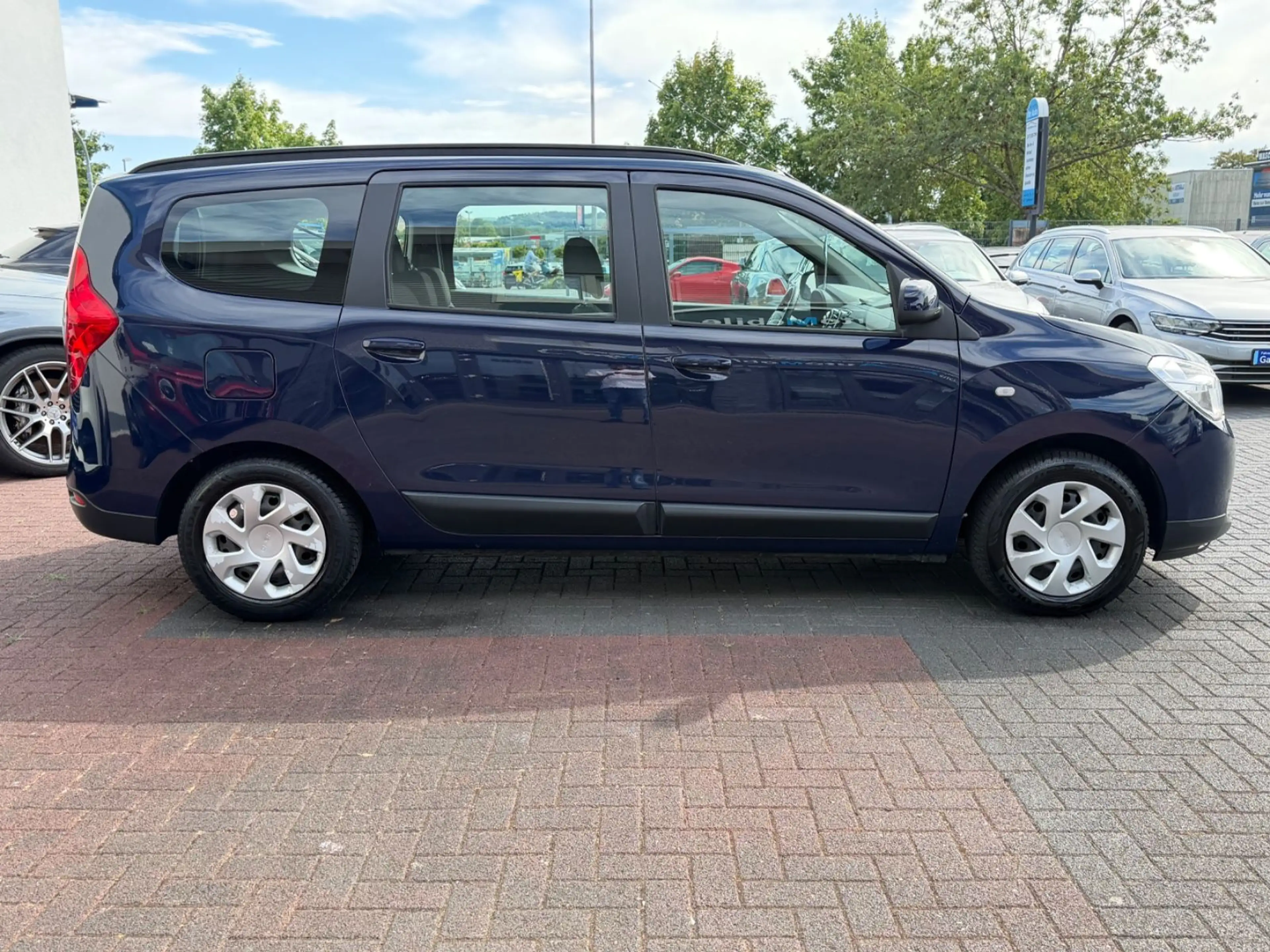 Dacia Lodgy Laureate *2. Hand *Kamera *AHK *Klima — photo 6