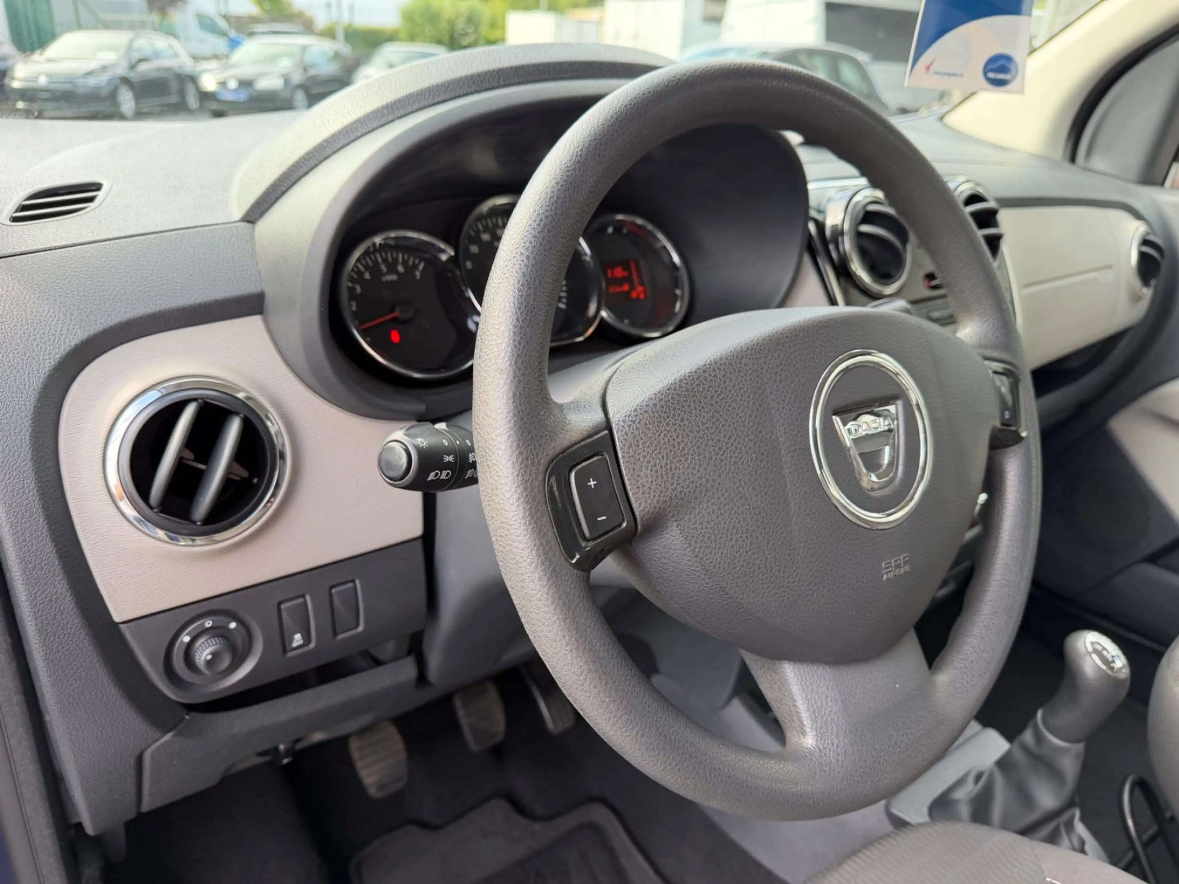 Dacia Lodgy Laureate *2. Hand *Kamera *AHK *Klima — photo 11