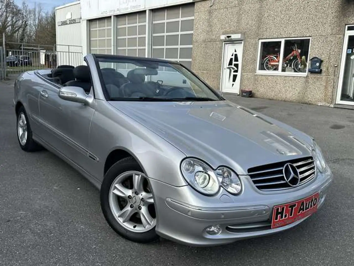Mercedes-Benz CLK 200 Kompressor Avantgarde/Etat Neuf/Garantie 1an - 2