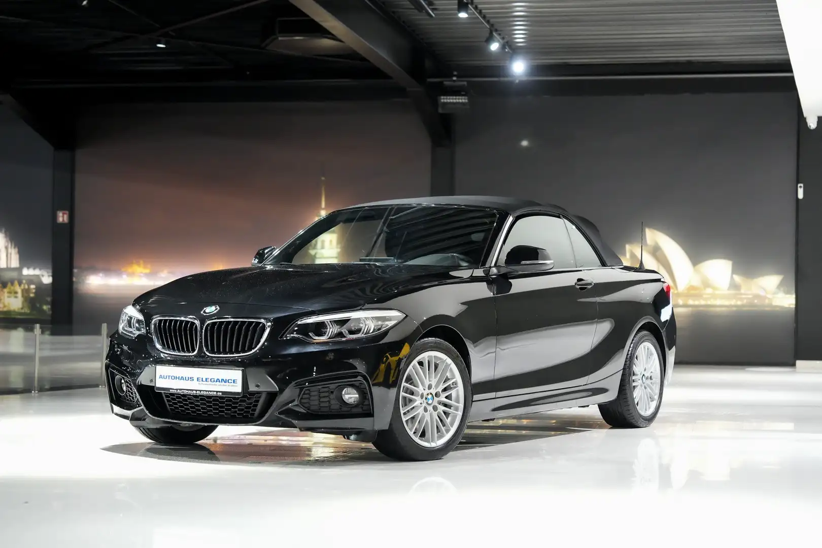 BMW 230 i *M-SPORT*SPORTSITZE*SPORT-FAHRWERK*KAMERA Noir - 1