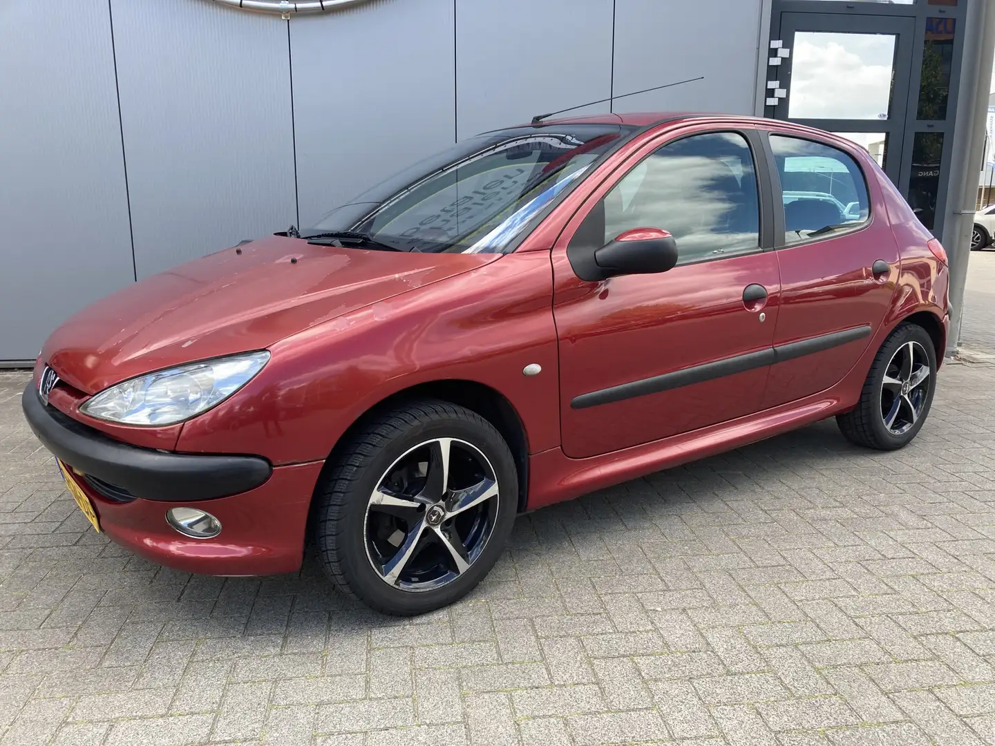 Peugeot 206 1.4 Gentry Airco | Trekhaak | 5 drs | Elektrisch p Rouge - 1
