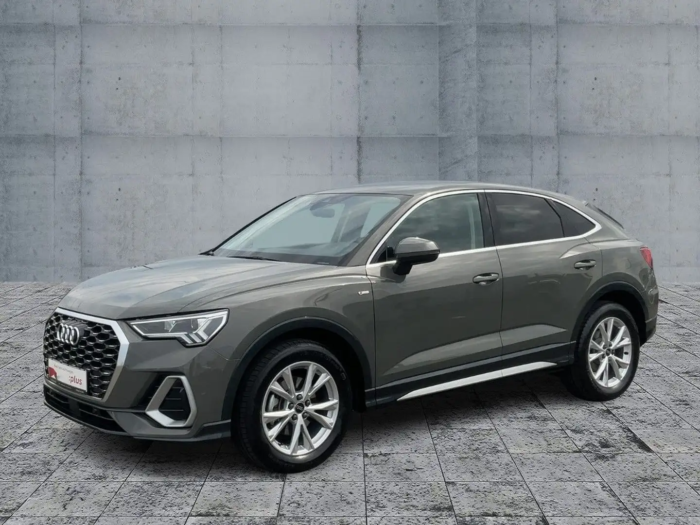 Audi Q3 35 TFSI S-TR S-LINE LED+NAV+PDC+AHK Grau - 2