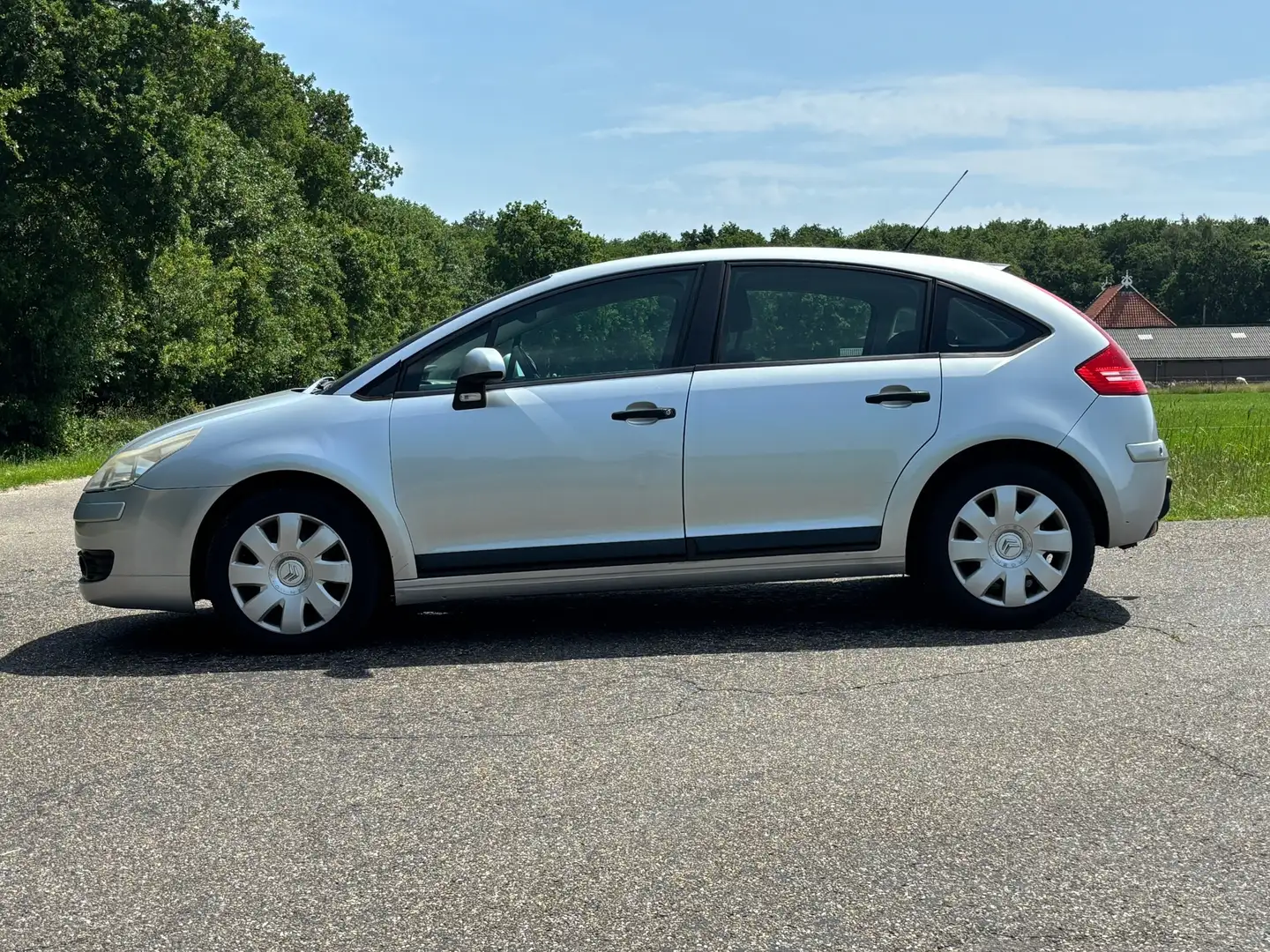 Citroen C4 1.6-16V Image | Automaat + Cruise control | Grijs - 2