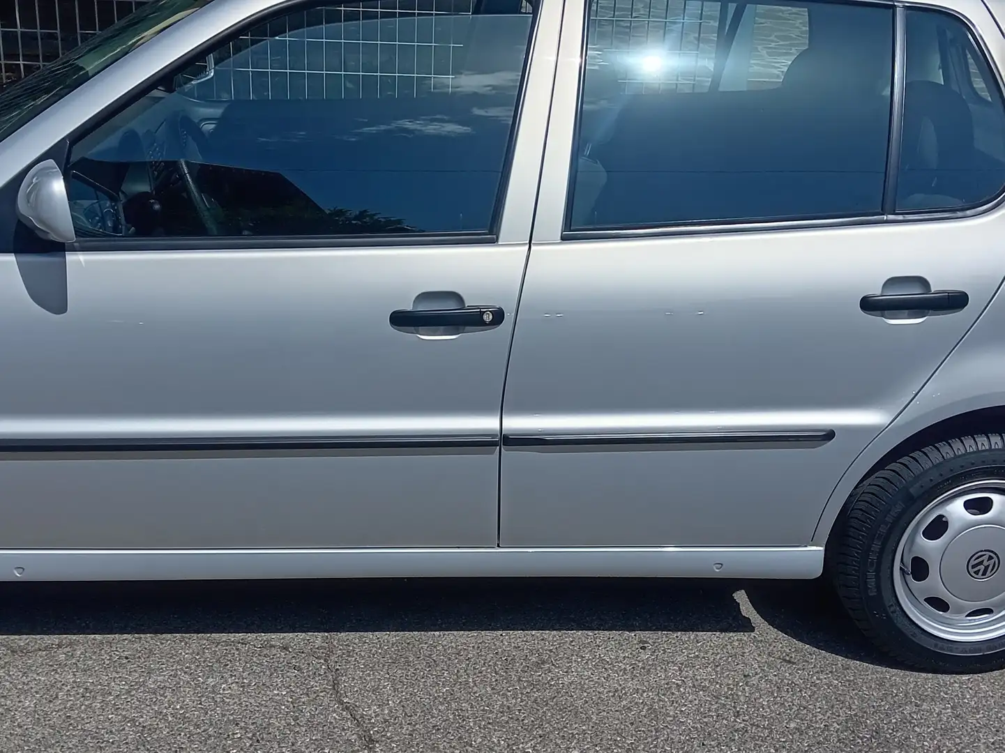 Volkswagen Polo Polo III 1994 5p 1.4 60cv Plateado - 2