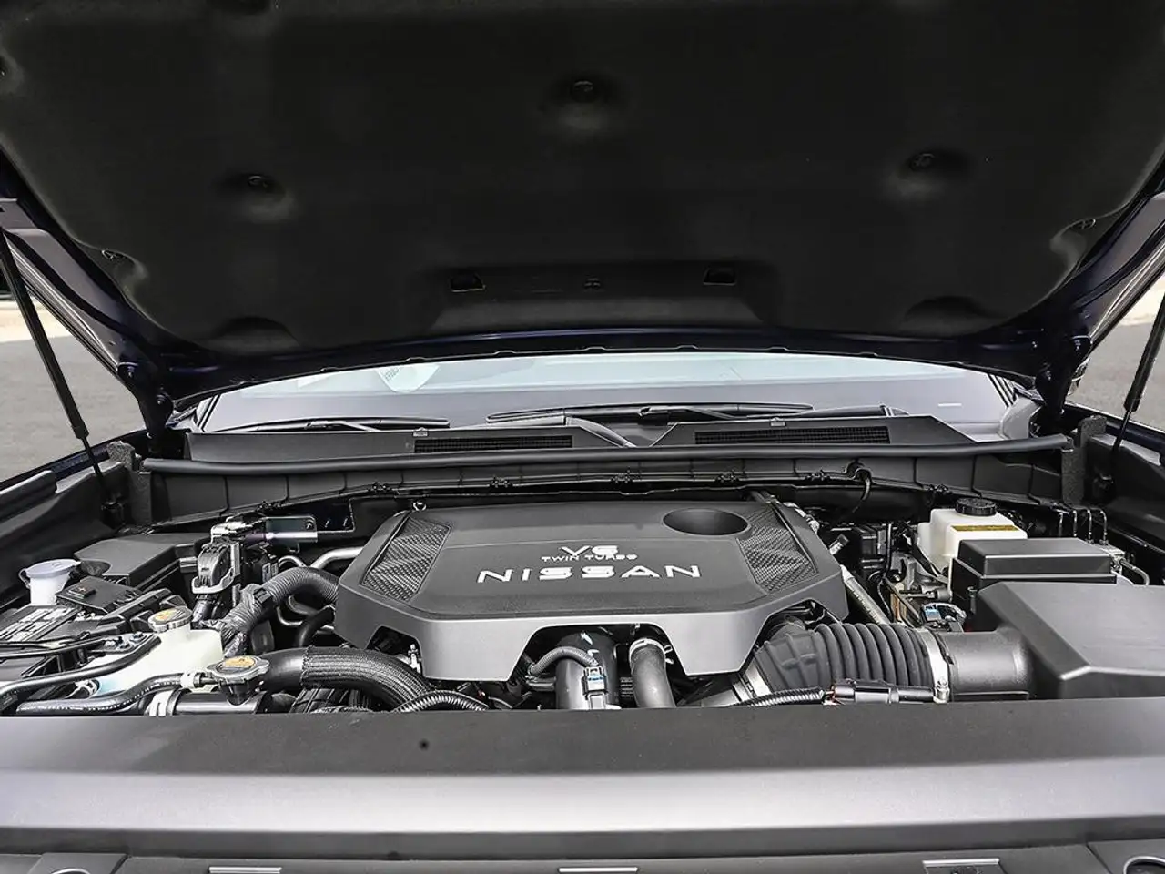 Nissan Armada снимка Nissan Armada