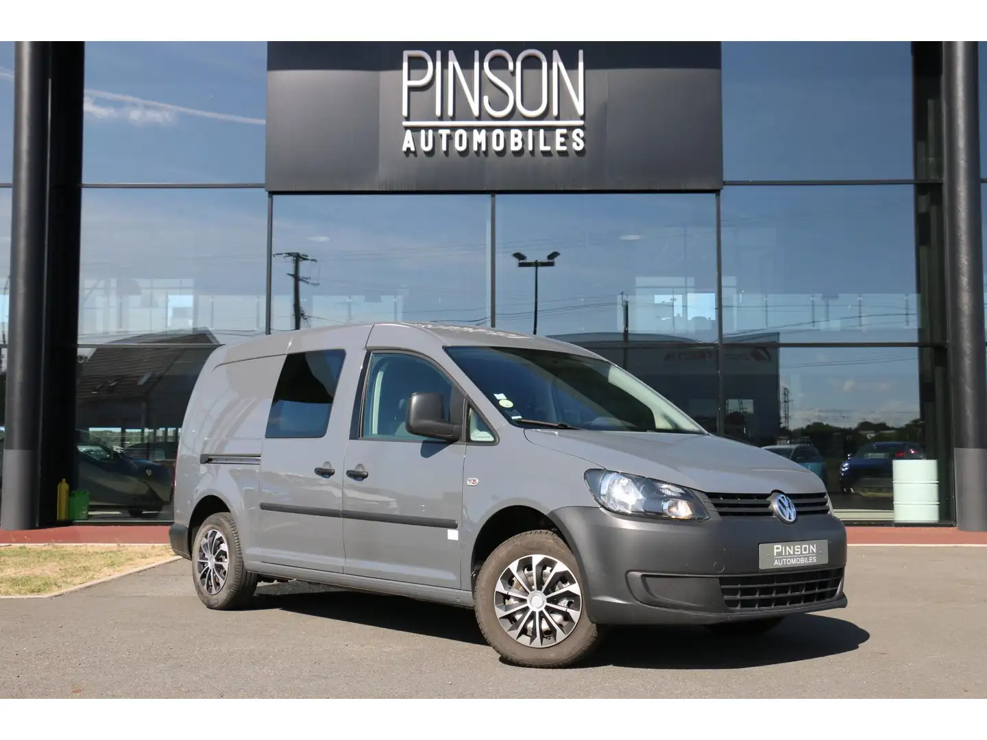 Volkswagen Caddy VOLKSWAGEN CADDY II MAXI 1.6 CR TDI 102 FAP CONFOR Gris - 1