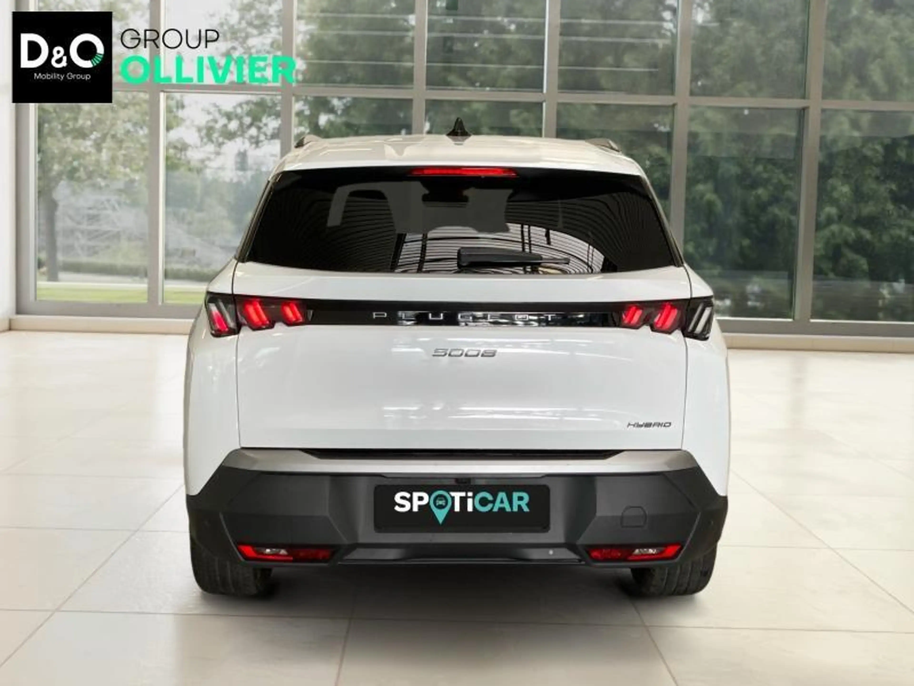 Peugeot 5008 III & e- Allure * 7pl * — photo 6