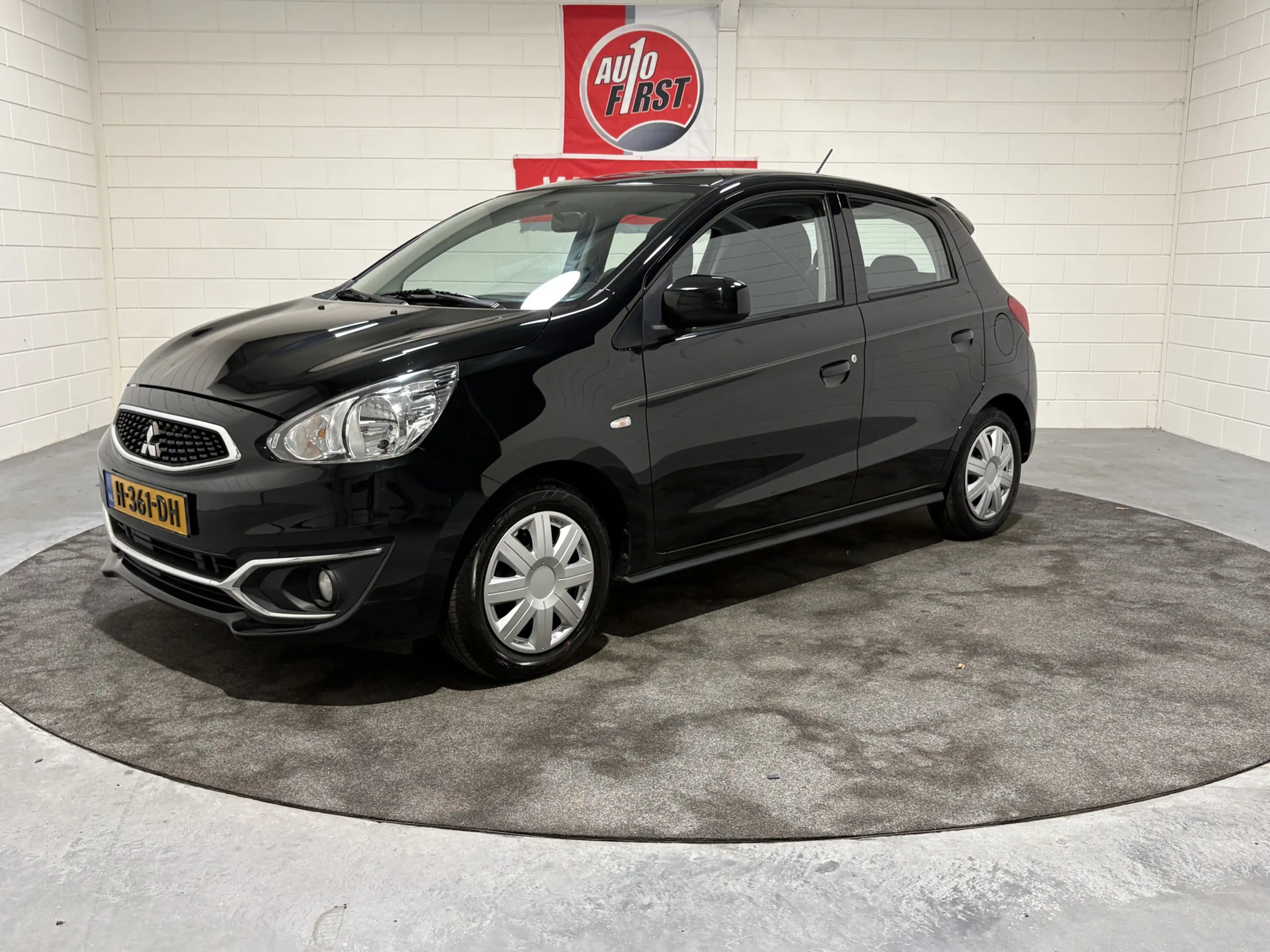 Mitsubishi Space Star 1.0 Cool+, NL auto, 2e eigenaar, Airco, Afneembare