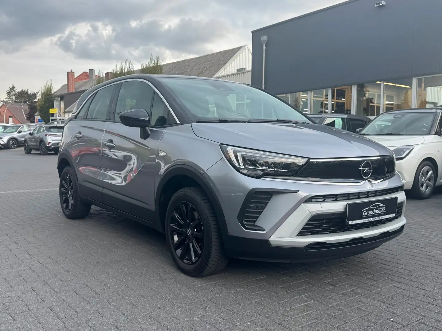 Opel Crossland X Elegance /Allwetter/Kamera/AHK Silber - 2