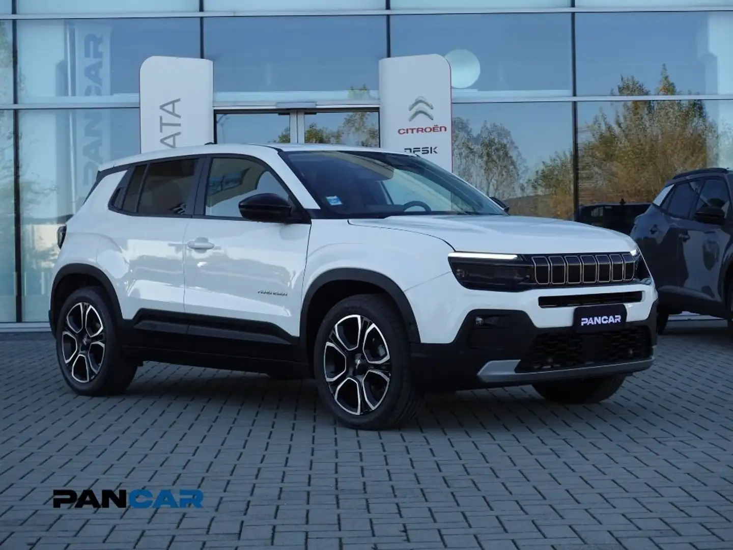 Jeep Avenger 1.2 turbo Summit fwd 100cv Bianco - 1